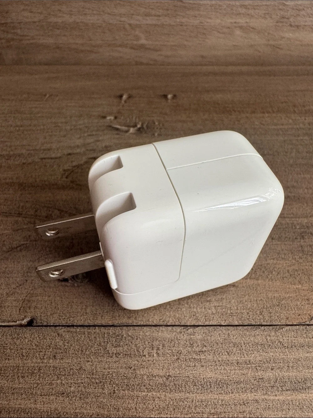 Apple 10W USB A1357 Power Adapter